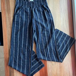 Billabong Like New Black and White Stripped Beach Pant New Waves Pants Small